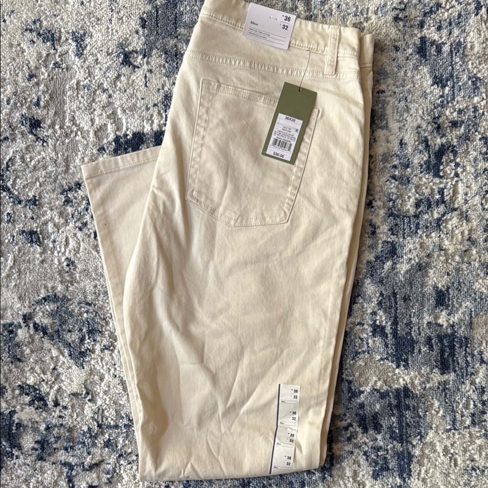 Men’s slim beige casual pants